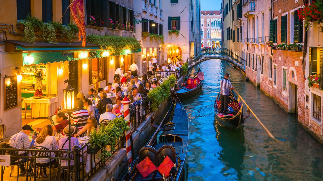 Boka resa till Italien – Mat, Gondolåkning & Cinque Terre