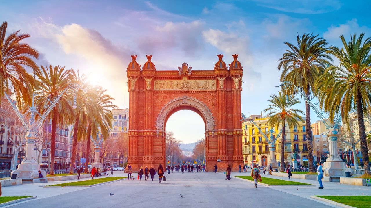 Upptäck Barcelona: Montjuïc, Arkitektur, Tapas